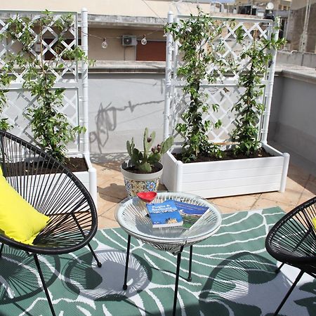 Rooftop Zahra Apartment Bari Exterior foto